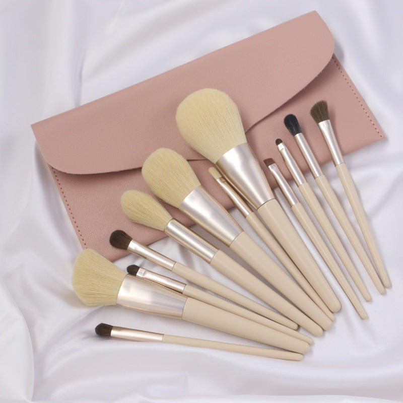 12 Essential Makeup Brushes - For All Looks