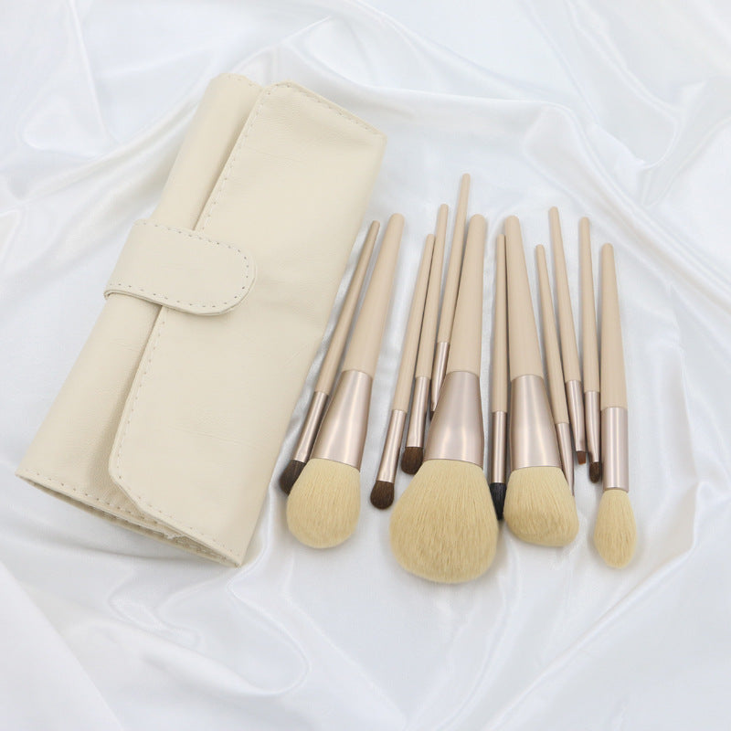 12 Essential Makeup Brushes - For All Looks